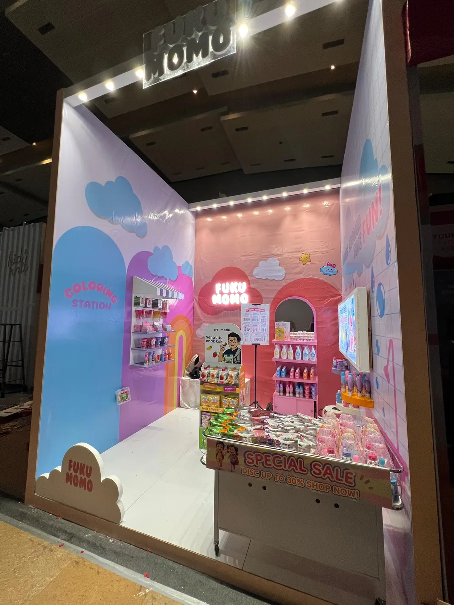 Interior detail of the Fukumomo booth