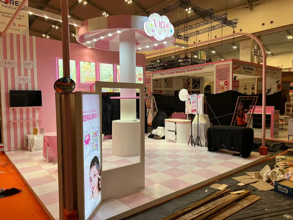 Vio booth at CosmoBeaute Indonesia